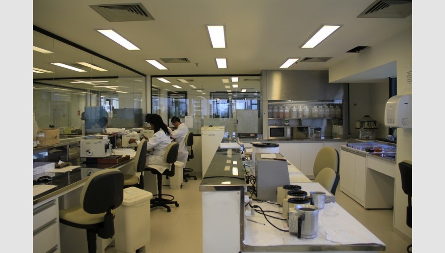 Laboratório de Análises Clinícas e Diagnósticos